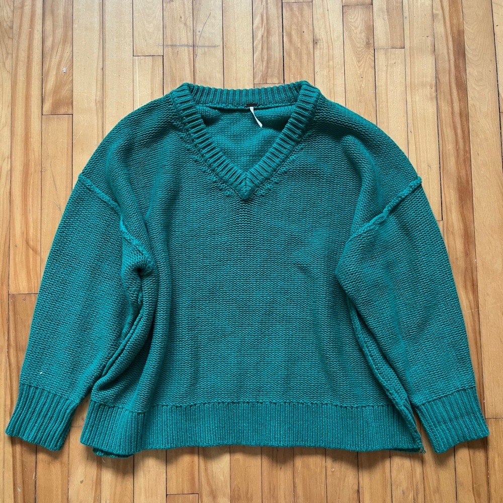 Free People Oversized V Neck Chunky Knit Sweater Green Size L